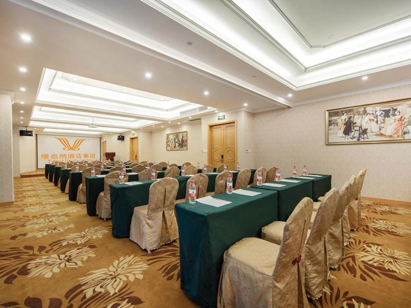 Vienna International Hotel Fuzhou Cangshan Wanda Extérieur photo